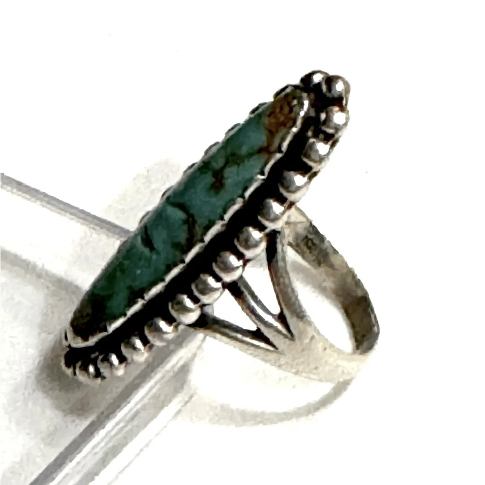 Navajo, Vintage “Royston” Turquoise Sterling Silver Ring - Picture 6 of 7